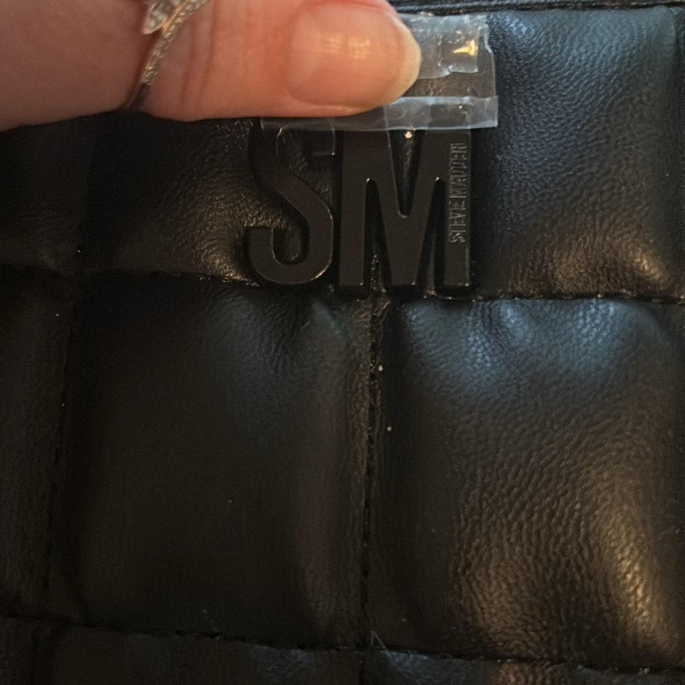 Steve Madden Black BZippy Square - Picture 6 of 8